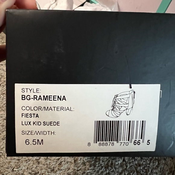 BCBG • “Rameena” lux kid suede strappy block heel sandals, size 6.5M in Magenta - Picture 6 of 6